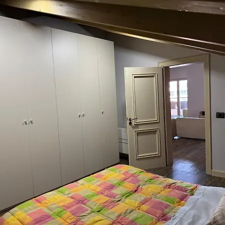 Chateaux Blloku Apartamento Tirana